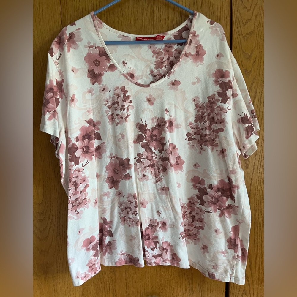women’s floral shirt